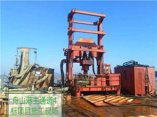 舟山港主通道4标项目施工现场